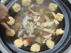 -品北铁锅炖  东北特色菜(北极大街店)