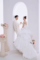 -芭莎视觉婚纱摄影(花溪店)