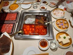 -海底捞火锅鲜切牛肉主题店(长寿路店)