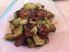 海蜇头拌黄瓜-丁字口海鲜热炒·烧烤大排档