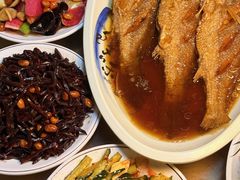 -聚首堂·特色小吃·肘子(什刹海德胜门店)