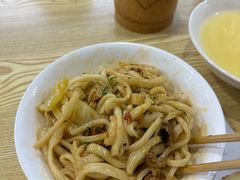 -王菊美食街·王菊面馆(总店)