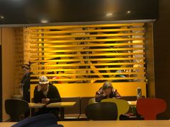 -麦当劳(杭州西湖银泰百货店)