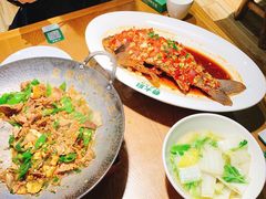 -费大厨辣椒炒肉(富兴店)