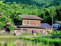 -白川乡与五箇山的合掌构造村落