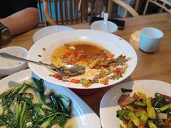 -严记小天府酸菜鱼(西四路店)