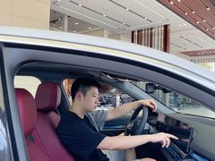 -西安顺宝行宝马4S店(未央店)