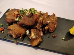 金牌脆皮猪手-临安鲲凌餐厅(钱王大街店)