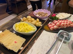 -捞神汤物料理(正大广场店)