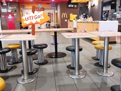 -麦当劳甜品站(高德置地广场春广场店)