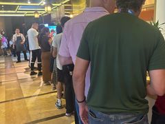 -大中华希尔顿酒店-念自助餐·嗨啤·小龙虾