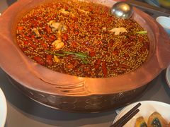 -三只耳冷锅鱼火锅(玉林店)