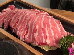-湊湊火锅·茶憩(杭州湖滨银泰in77店)