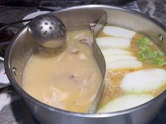 -禄婶鸡煲·打边炉