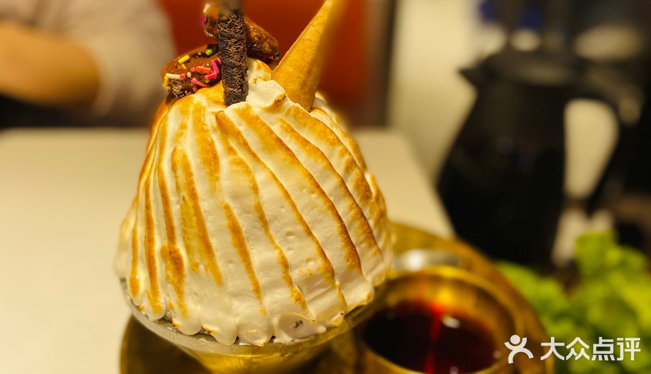 如果要把火锅、全牛、有趣结合，我能想到的只有这家店