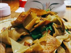 -黄泥岗·地道湖北菜(奥特莱斯店)