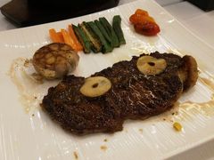 -马克西姆俄罗斯餐厅(通亚街店)