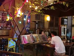 -SISTERS BAR RESTAURANT川意酒馆(嘉善老市H楼店)