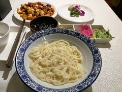 老北京炸酱面-老浒记烤鸭-北京菜(琉璃厂店)