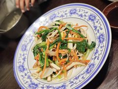 -古都历食南京菜·烤鸭·鸭血粉丝·汤包(南京博物院店)