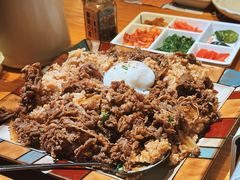 豪华五层牛肉饭-二丁目食堂(铁西星摩尔店)