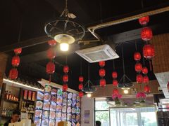 -人民公社铁锅炖·东北菜(卫国道店)