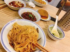 -君东记本帮面馆(天钥桥路店)