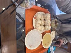 -庆丰包子铺(紫贵庄园店)