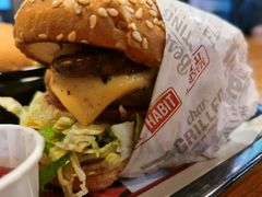 -The Habit Burger Grill 哈比特汉堡(复兴soho店)