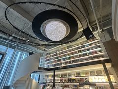 -黑胶星球(华发中城商都店)