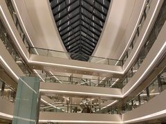 -上海滴水湖皇冠假日酒店