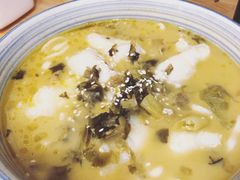 劲道酸菜鱼片面-陈八两面家(华孚写字楼店)