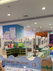 -孩子王童乐园(唐山万达广场店)