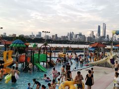 -黄金海岸水上乐园