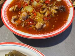 -冶建镜子·老南昌大排档·江西虾王(总店)