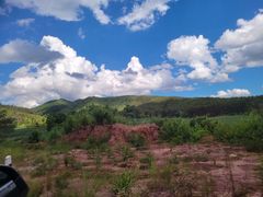 -十万大山布透温泉