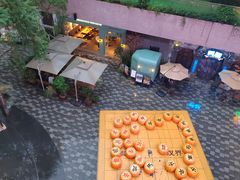 -瑞虹新天地月亮湾