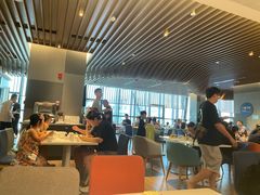 -珠海拱北口岸智选假日酒店