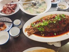 酱焖大鲤鱼-邢家锅贴老店·非遗·开封菜(金明广场店)