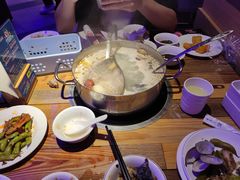 -蒙肥羊·酸汤潮牛·鲜牛肉火锅烤肉自助(岗顶店)