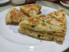 葱花饼-东四民芳餐厅(世茂工三店)