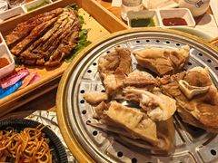 -蒙亨·手把肉·蒙古包文化主题餐厅(天恒广场店)