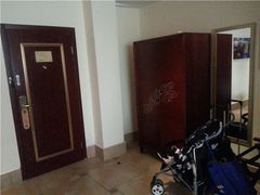 -屋顶顶城市·江景酒店-客房部