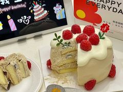 -花花卷卷·鲜食蛋糕(泉屋店)