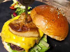 -HIGH FIVE哈福手工汉堡(桂林路店)