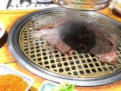 -唯成•韩国炭火烤肉 유성고기