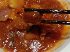 番茄土豆烧牛腩-小六汤包砂煲菜(文景路店)