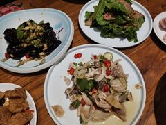 -茶花妹子云南餐厅(传媒大学店)