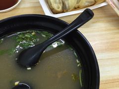 -汪记大王锅贴(成山路店)
