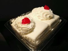 -红宝石·鲜奶小方·海派西点房(南丹店)